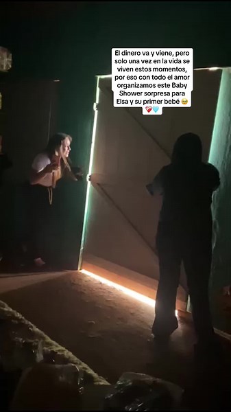 Baby Shower Sorpresa para Elsa y su Primer Bebé