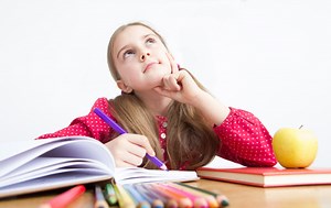 Em cima ou encima? Dúvidas linguísticas: em cima ou encima? - Escola Kids