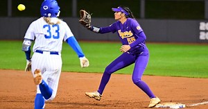The LSU softball team has run its season-opening winning streak to 20 games