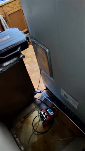 Vlad | City Master Appliance | Appliance Repair Service on Instagram: "This fridge sounded scary… but the gauges told a different story"