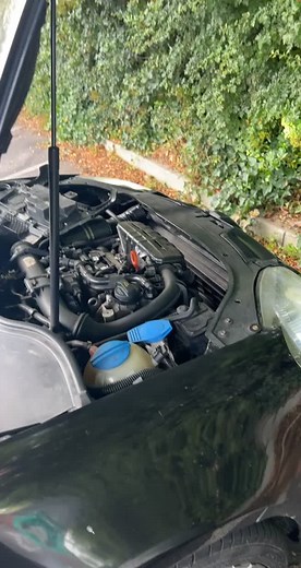 Twincharged VW Golf 5 Turbo Flutter Sound | Turbocharged Engine