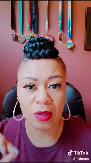 #stitch with @oregon_molly HR policies and benefits manuals are REQUIRED reading!! #hrtips #company #fyp #foryou #joblife #blackcorporate #read