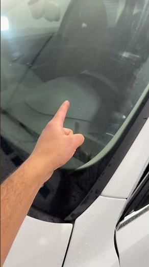 Did You Know Your Windshield Wipers Have a Service Mode? Here’s How to Activate It 🔧