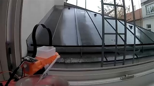 A guy engineered an AI-powered pigeon defense system for his balcony Using a camera, AI detection, and servo-mounted targeting, the system identifies pigeons in real time and automatically sprays them with water 📹 muxamilian