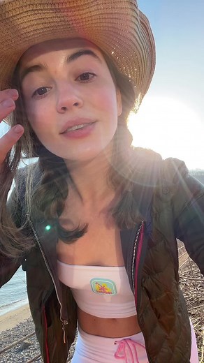 Beach Fashion: Stylish Looks for Sunny Days