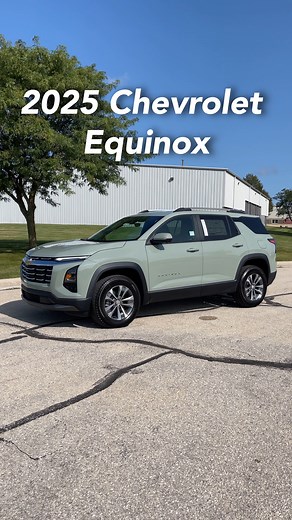 The 2025 Chevy Equinox is now available at Holiday Automotive! This Cacti Green color is sure to turn heads. Talk to a Guest Experience Manager today to schedule a test drive. #ChevyEquinox #CactiGreen #HolidayAutomotive #NewArrival #PackersDriveChevy | Holiday Automotive