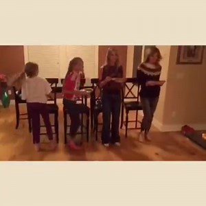 Our final #thanksgivingdancewars dance. #Dancewars or #Piewars ? Ha... my nieces face is priceless. | Amy Purdy