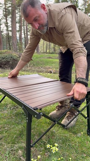 Lodge Telescopic Legged Camping Table 86x60x42-63 cm