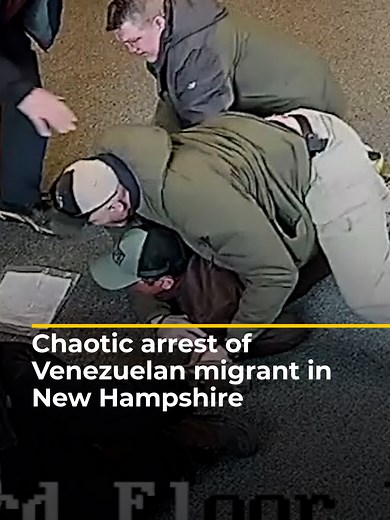 Newly released video shows two federal agents attempting to arrest 33-year-old Venezuelan migrant Arnuel Marquez Colmenarez at a New Hampshire courthouse in February, knocking over an elderly man in the process. Colmenarez was there for a traffic-related arraignment and is now in immigration custody in #Texas. #US #News