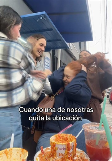 JAJAJAJA y ni modo @Andrea Tamez de Nigris @Ana Sofia @Dannagarciagza @Sofia Aguirre #fyp #parati #ubicacion #noche #amigas