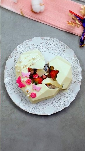 Chocolate Heart Box Cake 💝Sweet Surprise Inside! 🍫#shorts #heartcake #hooplarecipes