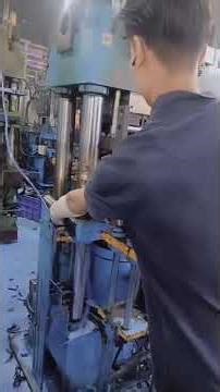 Rubber moulding machine.#machine#rubbet