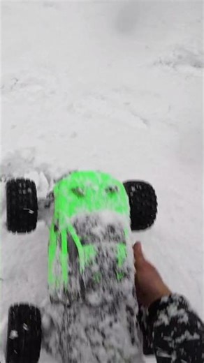 ARRMA GRANITE 3S BLX SNOW BASHING – CRAZY RC ADVENTURE!