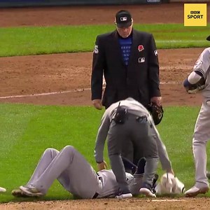 What. A. Catch. 📹 MLB | BBC Sport