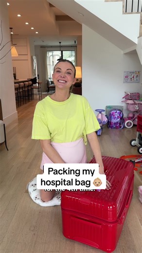 Essential Hospital Bag Packing Tips for Moms-to-Be