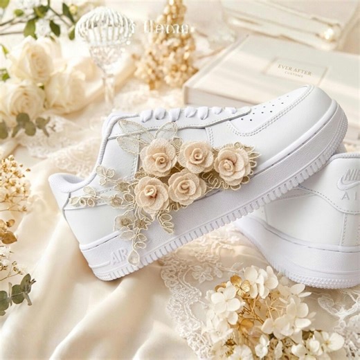 Ivory Lace Bridal Sneakers, Floral Wedding Low Top Shoes, Personalized Bride Sneakers, L_16 - Etsy