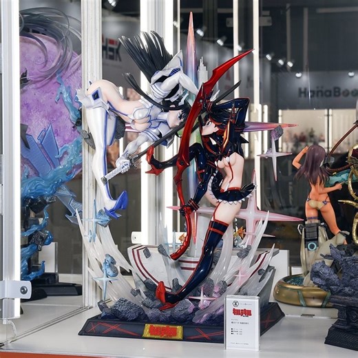 AmiAmi | Figures from by Prime 1 Studio!! -Ryuko Matoi vs Satsuki Kiryuin from Kill la Kill -Illyasviel Von Einzbern & Miyu Edelfelt from... | Instagram