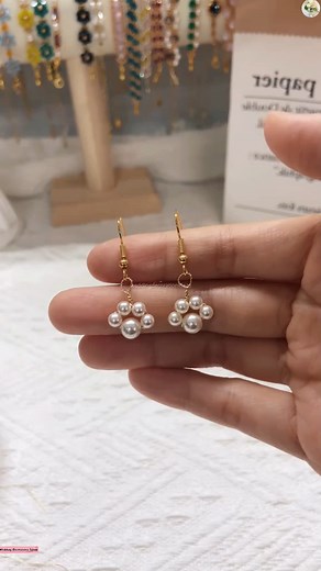 178K views · 2.1K reactions | DIY Easy and Quick Pearl Earrings 殺殺 | Wedding Decoration Ideas | Facebook