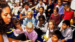 Watch Kindergarten Season 1 Episode 2 - Open Wide