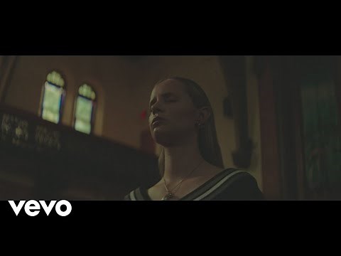 Charlotte Day Wilson - Keep Moving