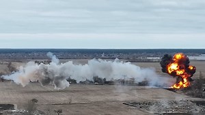 ロシア軍ヘリ、撃墜されてしまう