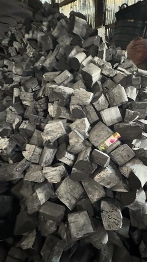 Charcoal Size M | Packing Process with Size Comparison