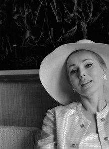 Zsa Zsa Gabor, the Hollywood Starlet Who Pointedly Forgot Her Jewish Roots