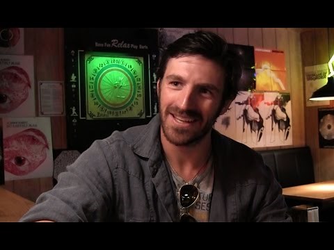 'The Night Shift' Season 2 Interview: Eoin Macken