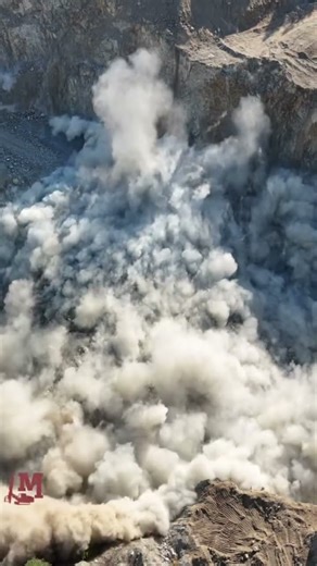 Granite doesn’t forgive—70 ft holes demand a higher powder factor.💥