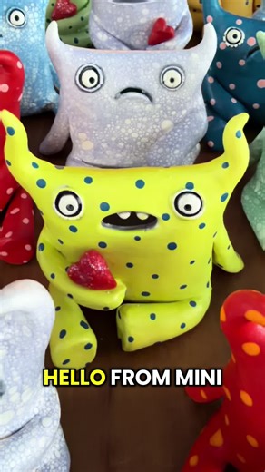 Tuesday 12-6 EST my minis will be popping up randomly for sale on www.biggirlcompany.com