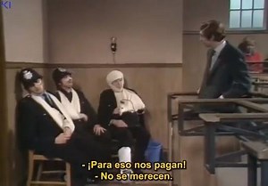 A veces la persuasión no viene de los abogados, sino de los mismos acusados... hoy es viernes y queremos reirnos: el archifamoso grupo de comediantes británicos Monty Python nos trae un juicio muy interesante ;) | Argumentación y Derecho