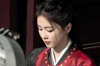 白鹿《唐宫奇案》开机！新剧唐风造型太惊艳，男主穿白衣有点仙！_腾讯新闻