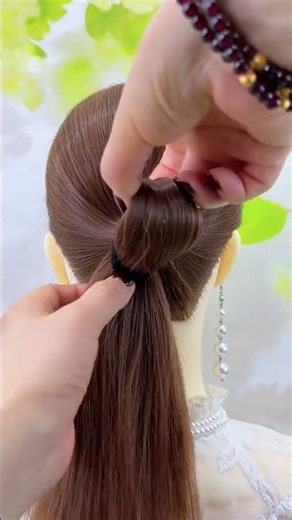 Spring's Best Hairpins & Updos: Trendy Styles for Every Face