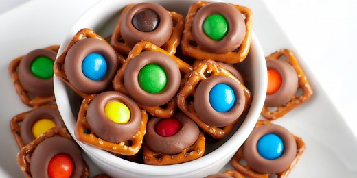Chocolate Pretzels