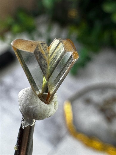 Rare Zultanite Twin Crystal Specimen: Color-changing Diaspore From Turkey - Etsy