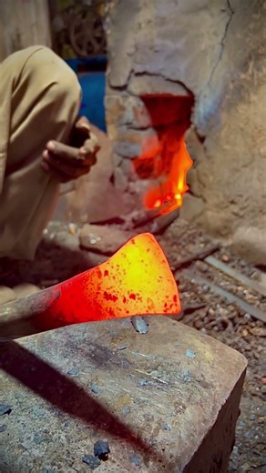 Blacksmith Iron Art | Forging Handmade Metal Masterpiece #forgedbyhand #blacksmithskill