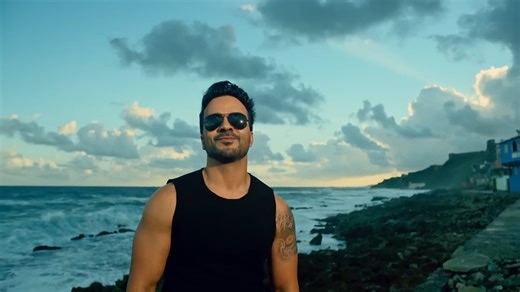 Luis Fonsi - Despacito ft. Daddy Yankee