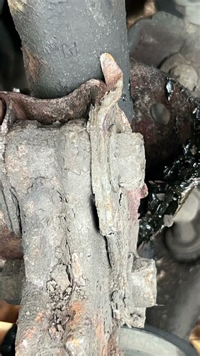 Customer states car is pulling to the left and hard to drive 🙃#mechanic #cartrouble #damn #nissan