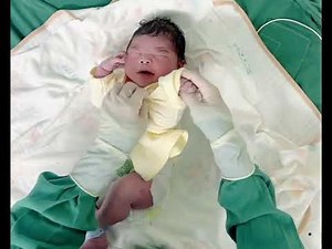 How to Dress Your Newborn Baby During the First Year