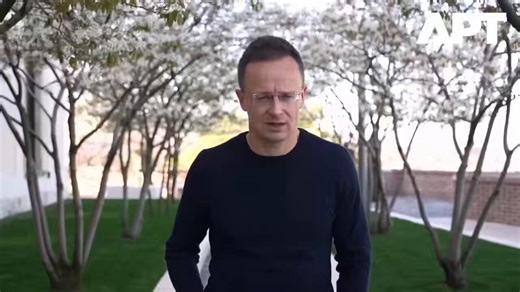 ☎️ Een absolute bom. Een prominent Europees minister van Buitenlandse Zaken bevestigt officieel dat Oekraïne de Nord Stream-pijpleiding heeft opgeblazen en ontmaskert Brussel als actieve medeplichtige. Hij ontkracht volledig de onlogische leugen dat Rusland zijn eigen infrastructuur heeft opgeblazen. Pure sabotage.