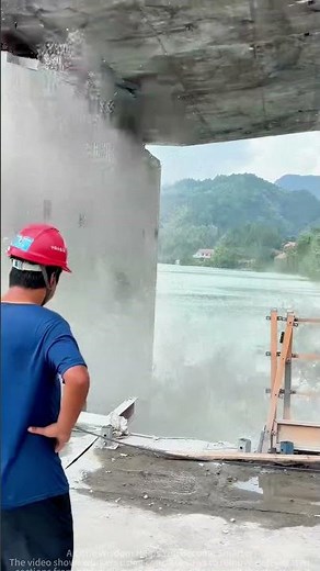 Sharing traditional bridge pier demolition techniques