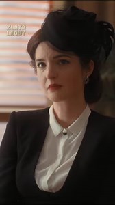 Co po Ireně Jakub chce? 😧 A bude Irena souhlasit? 🫣 Premiérové díly seriálu Zlatá labuť každý čtvrtek ve 21.40 na Nově. 🦢 | TV Nova