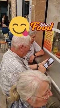 Day of the Dead at Mercado de la Cruz 🇲🇽Ask a Mexican: Learn Real Mexican Spanish!