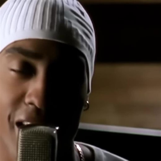 51K views · 5K reactions | Remember this? Also check out a sneak peak of our new song "Magnetic" which is out 16th September. Pre-save it here: https://Blue.lnk.to/magnetic | Blue | Facebook