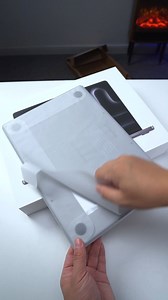 Mac Book Pro immersive unboxing, the first thing you do after getting a new machine is to drop it! | Tech way