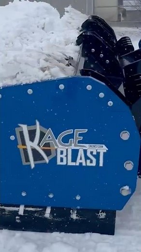 SnowStorm BLAST Pushin' Through - Midsize Snow Pusher