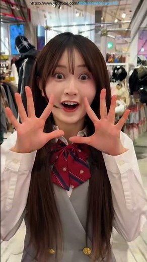 Por qué las Faldas Escolares en Japón son tan Cortas? #shorts #viral