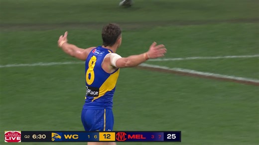 Run and gun action from the Eagles 🔥 | AFL