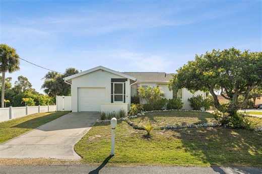 2600 Palmetto St, Nokomis, FL 34275 - MLS A4687370 - Coldwell Banker