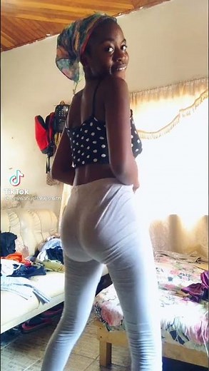 shs Ghana student twerking